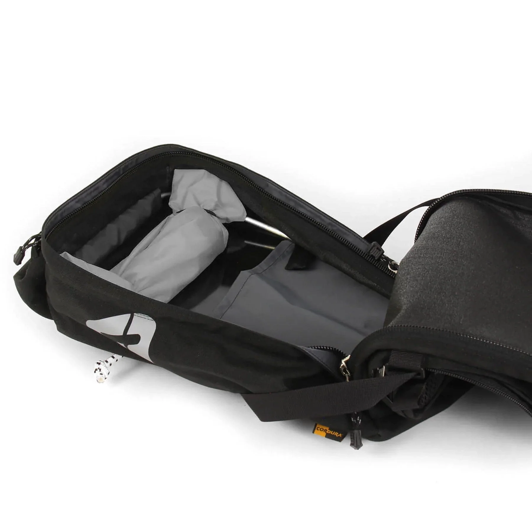 GT-18 Classic - Touring Pannier - Image 6